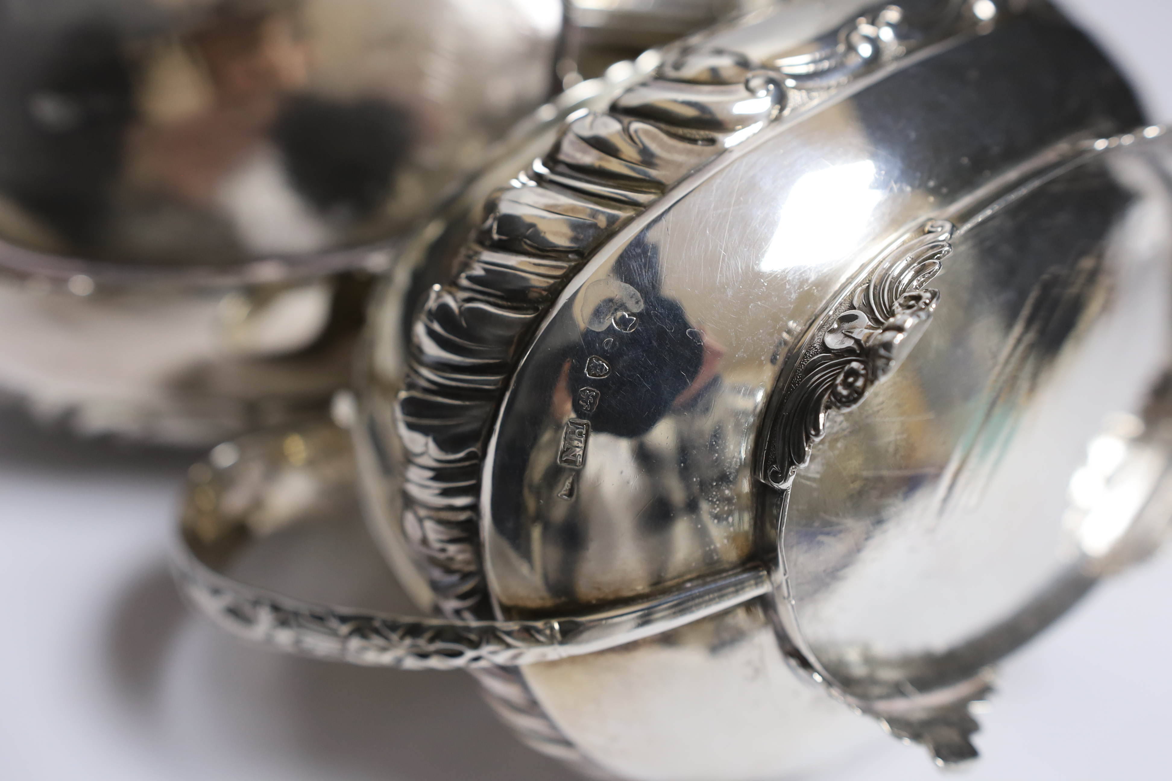 A George IV silver three piece oval tea set, on winged paw feet, by Naphtali Hart, London 1820, gross weight 39.4oz. CITES Submission reference WPRX4YEC